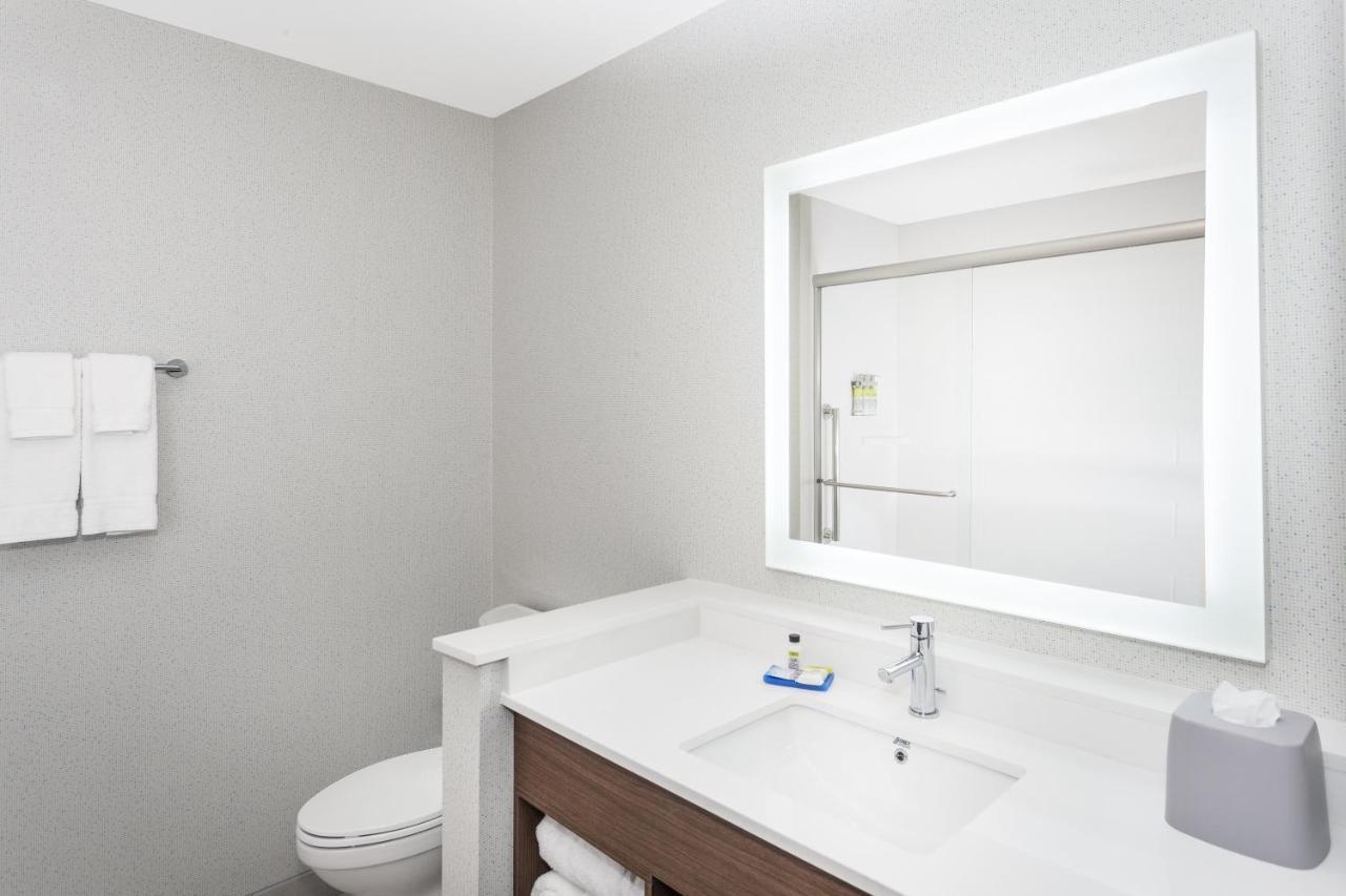 Holiday Inn Express & Suites - Hudson I-94 By Ihg Экстерьер фото
