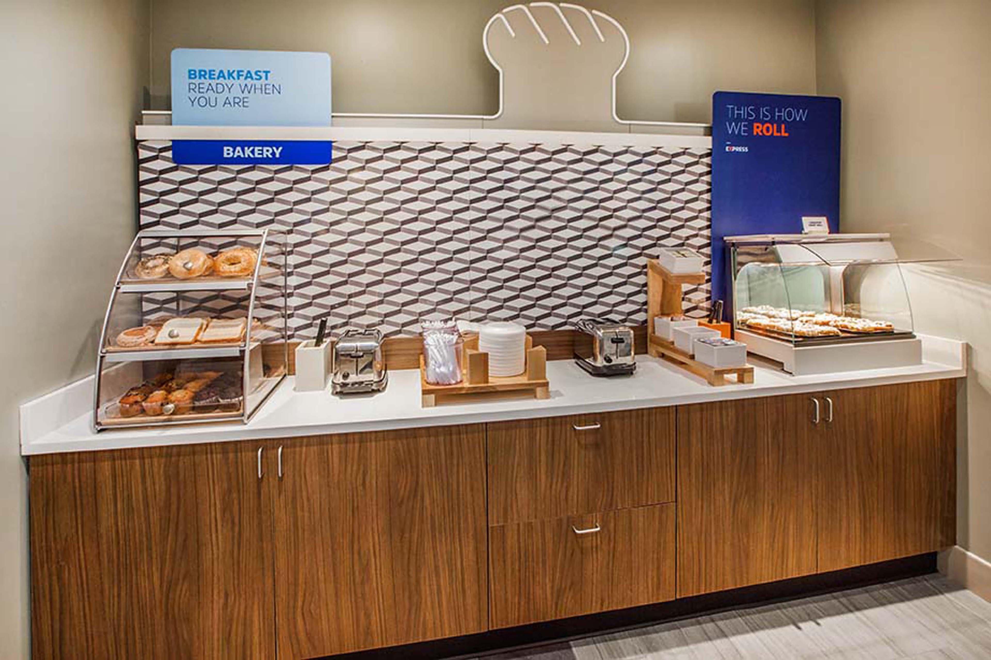 Holiday Inn Express & Suites - Hudson I-94 By Ihg Экстерьер фото