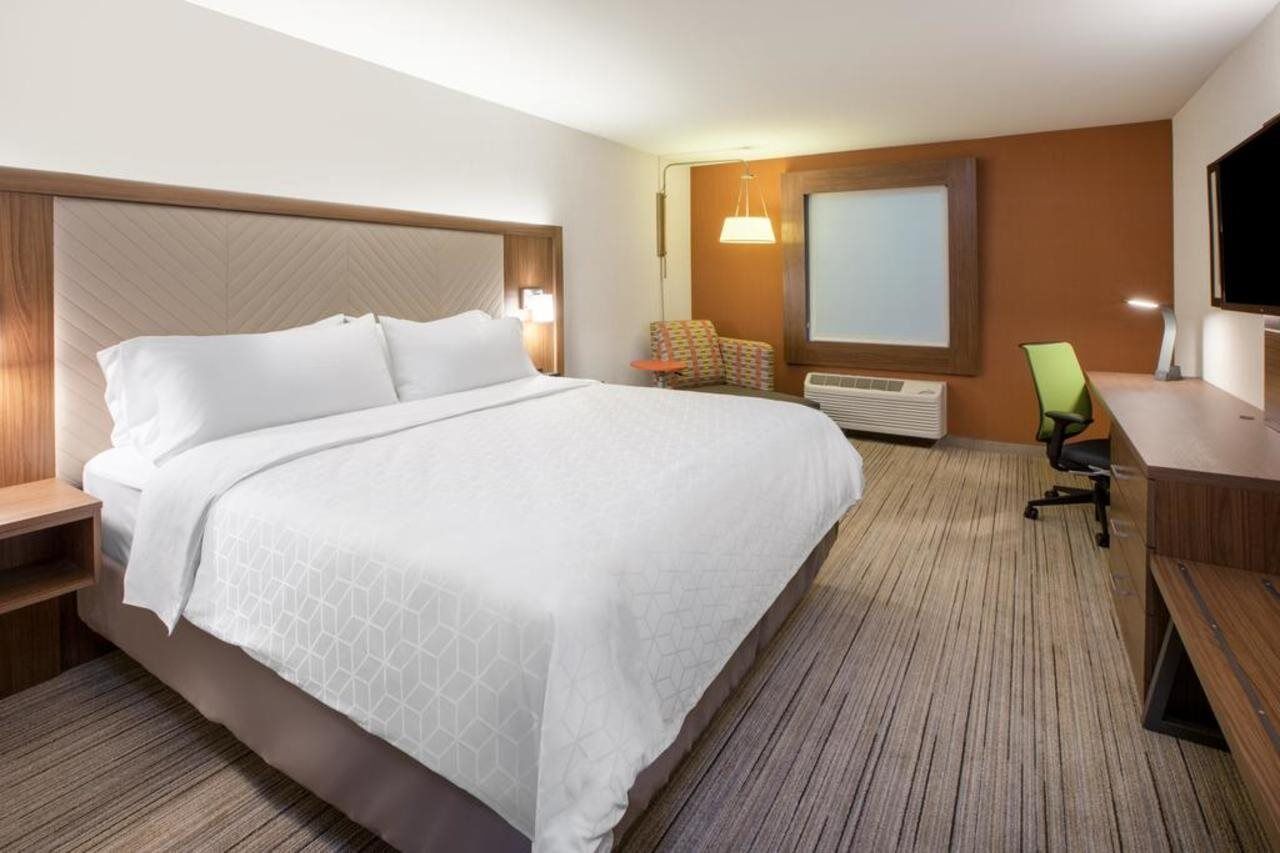 Holiday Inn Express & Suites - Hudson I-94 By Ihg Экстерьер фото
